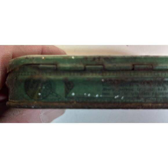 Vintage 1920s Lucky Strike Cigarette Tin Box R A Patterson Tobacco Co - Picture 16 of 16